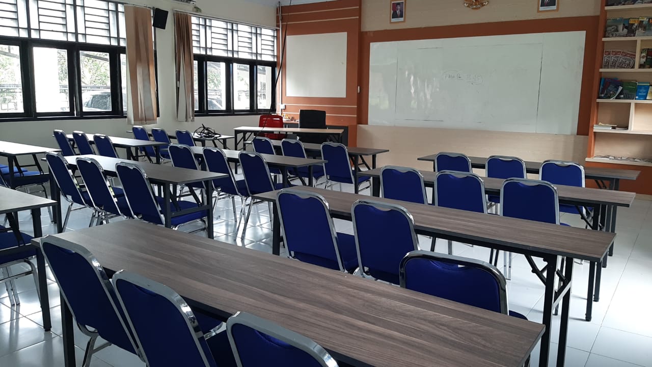 Ruang Kelas Tinelo 4