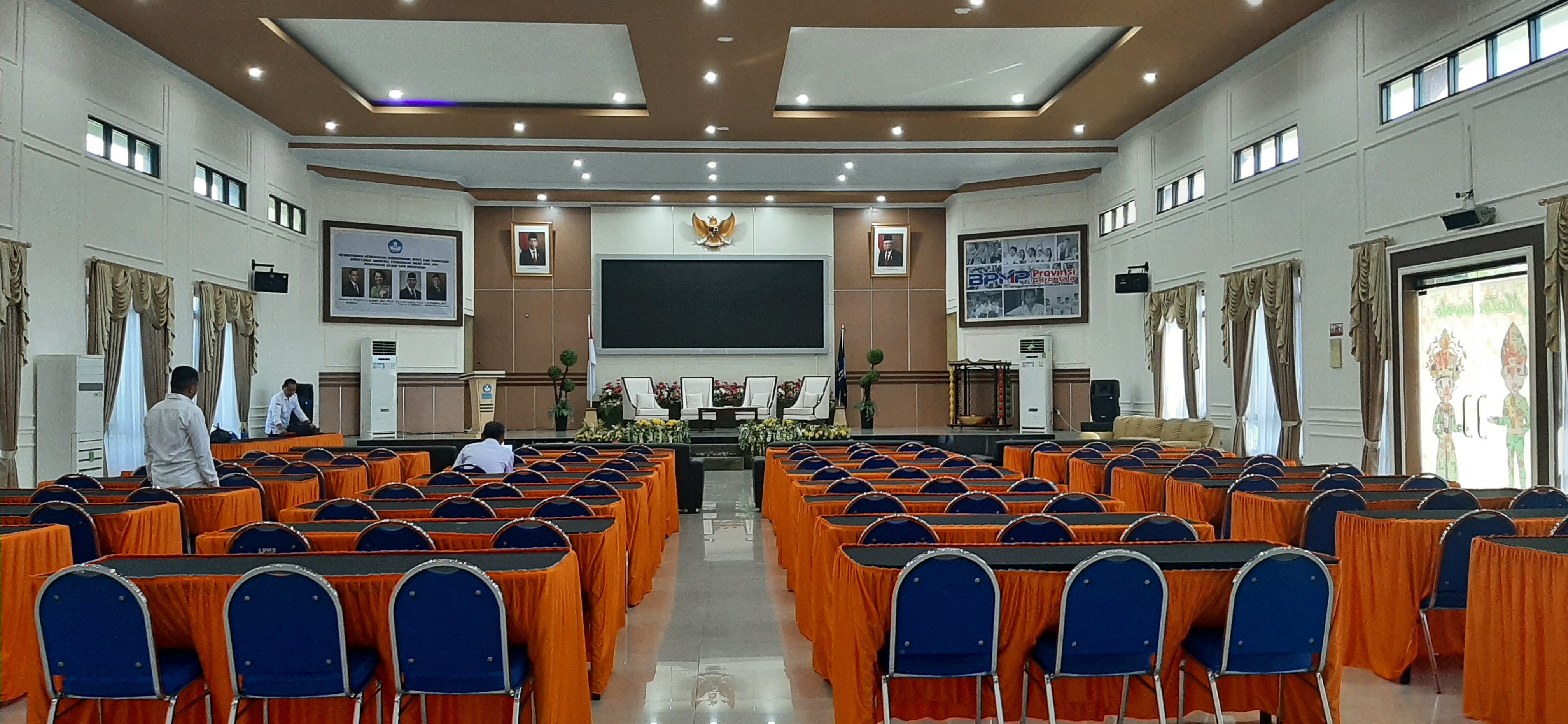 Gedung Aula Dulohupa